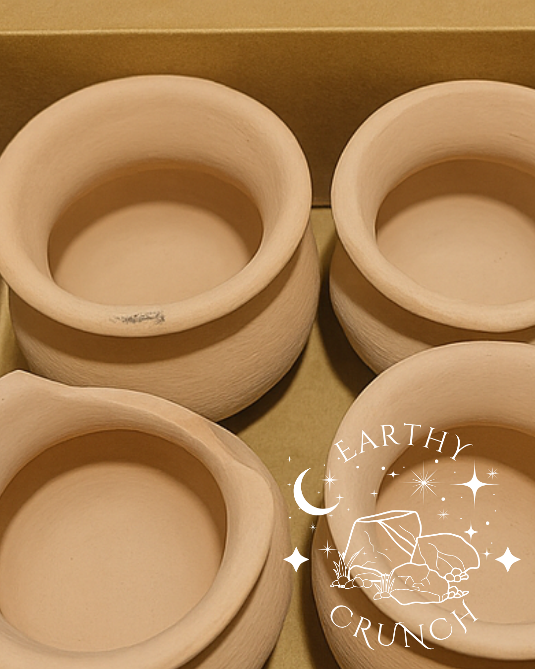 Indian Terracotta Mini Matki Clay Pots (250g) - 4xWhole and Broken Chips- Edible clay pots for Pica