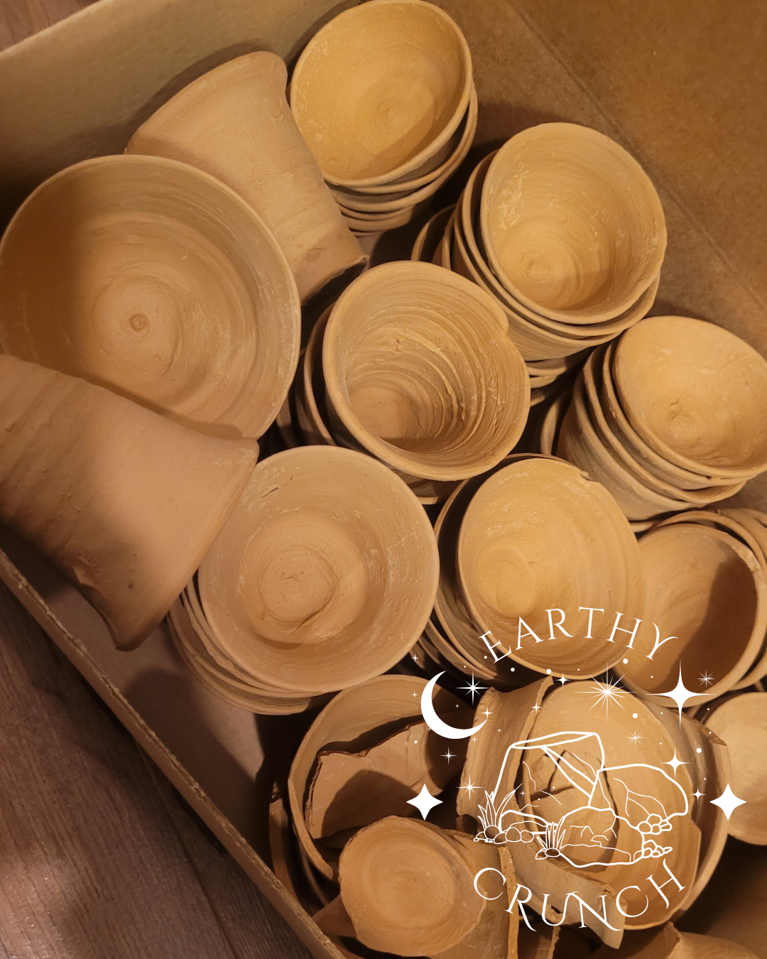 Assorted Indian Terracotta Clay Pots (Whole) - Clay pots for Pica/ Geophagia