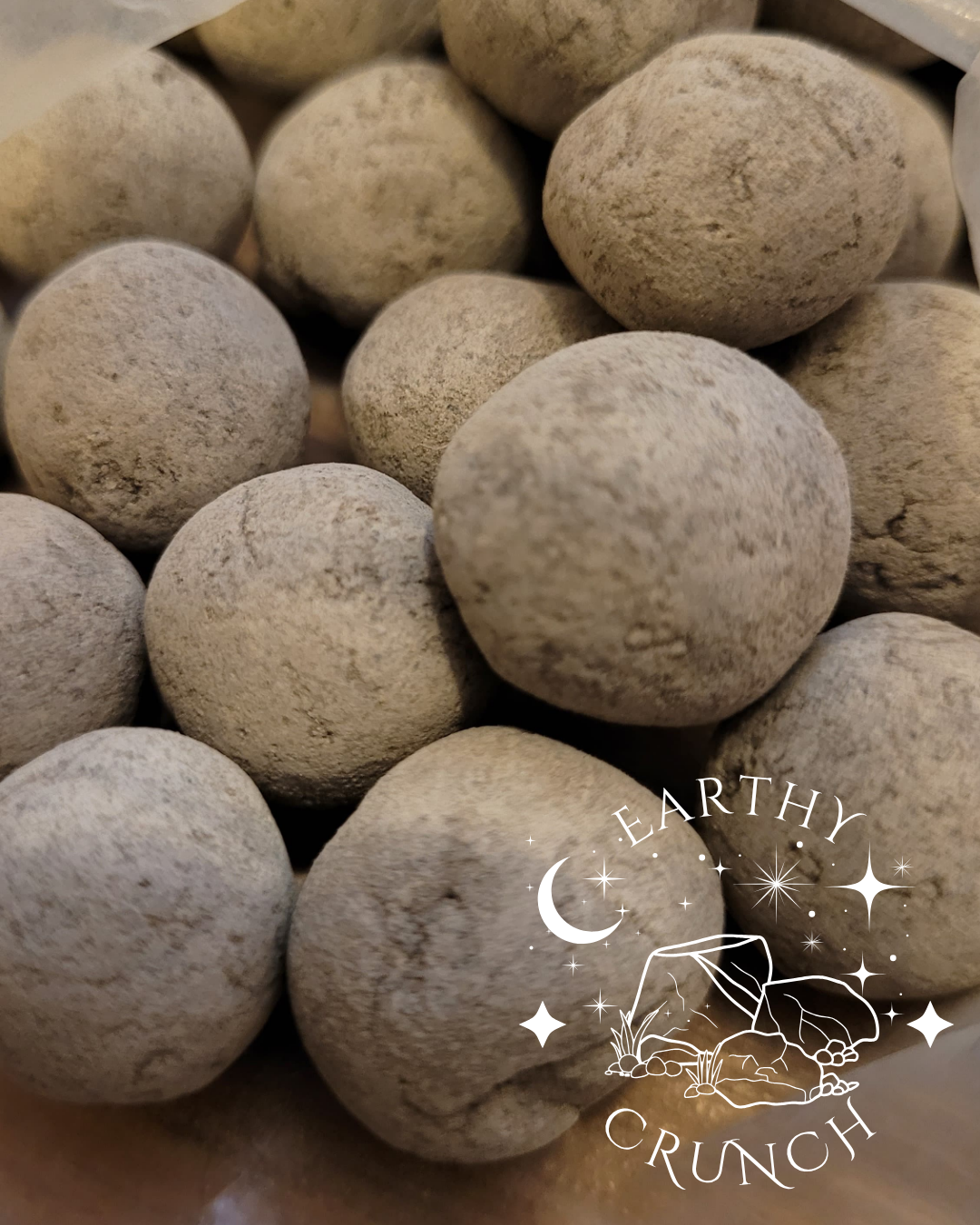 Black Clay Gems (75g) - Edible clay treats for Pica