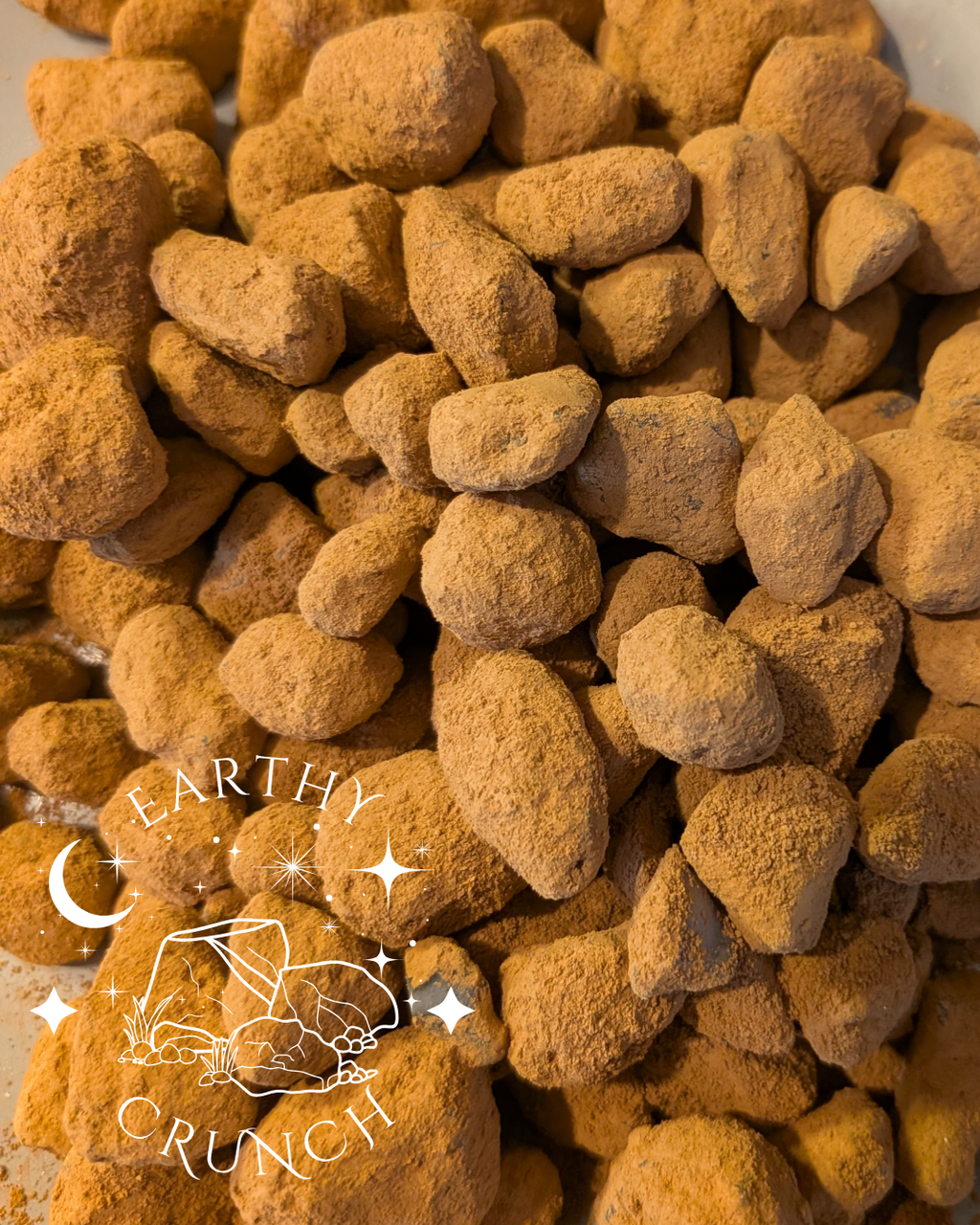 Terra Pakora - Fruta seca cubierta de terracota - Ricas golosinas indias de arcilla ahumada
