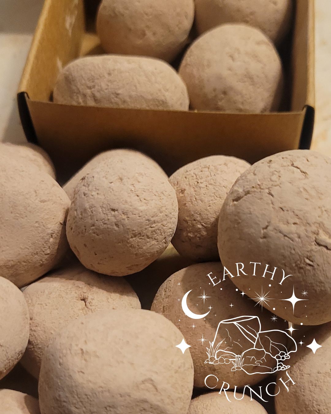 Red Slate Balls (x4) - Edible clay treats for Pica