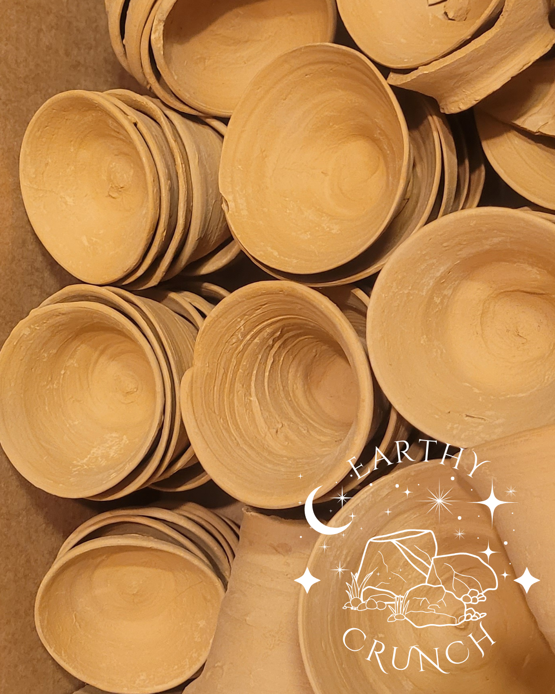 Assorted Indian Terracotta Clay Pots (Whole) - Clay pots for Pica/ Geophagia